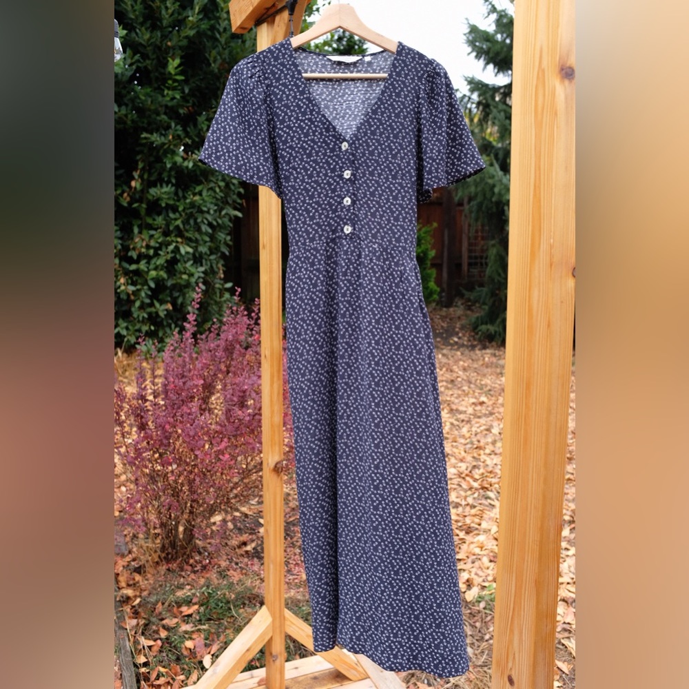 & Other Stories Navy Dress w/ Ivory Floral // Size 2
